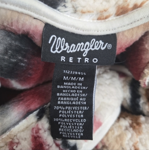 Wrangler Women's Vibrant Pattern Teddy Jacket - Picture 6 of 6